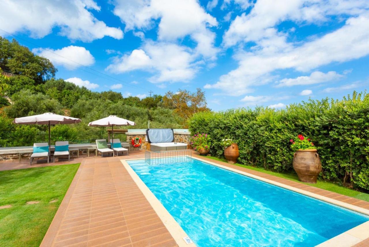 Tavronitis Villa Casa Avocado מראה חיצוני תמונה